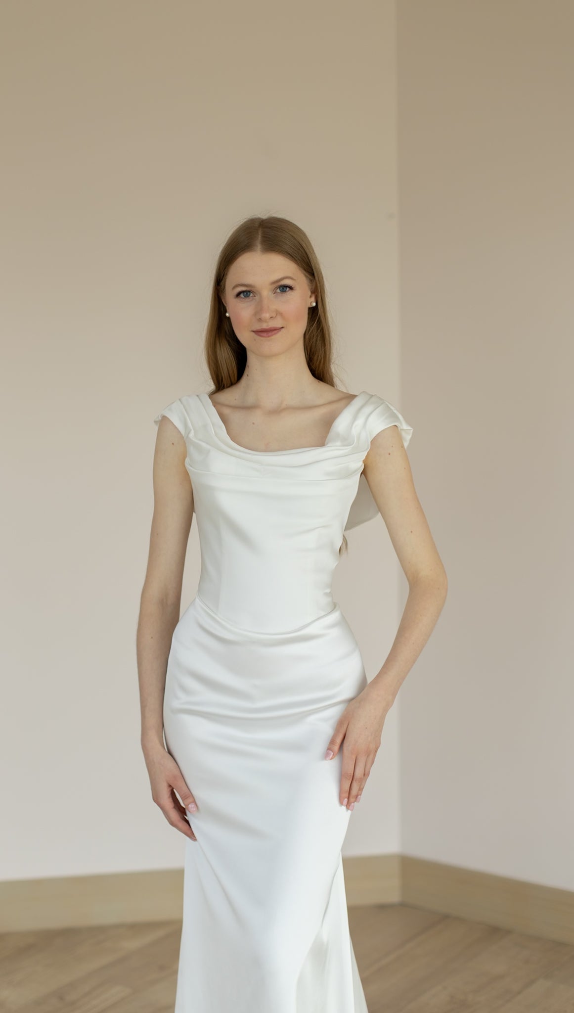 Dawn by Bridal Closet 4 / Off White