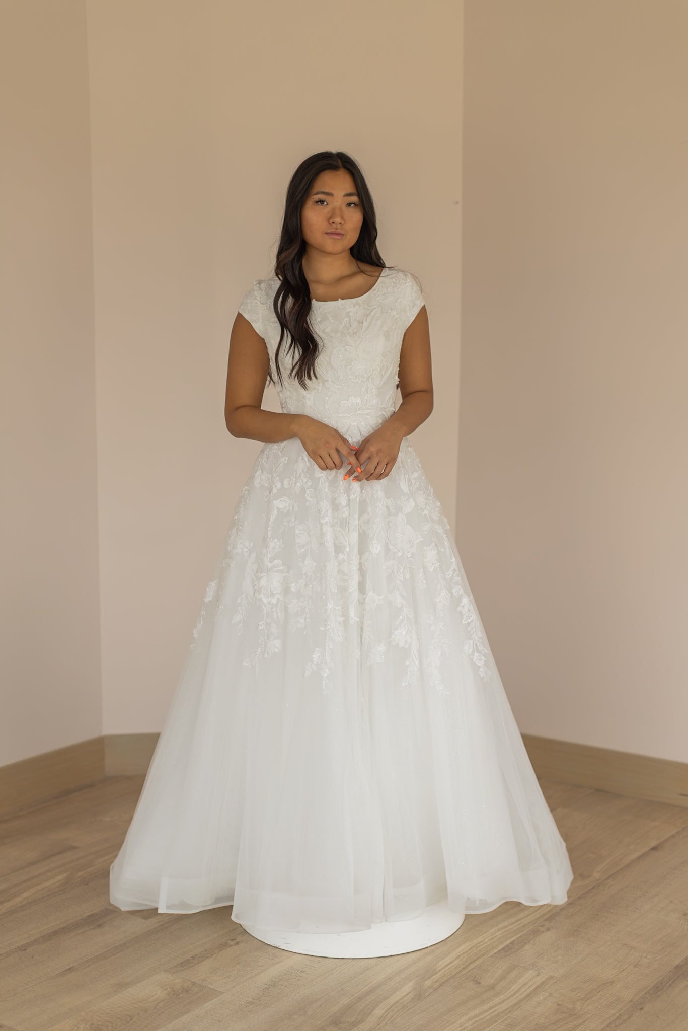 MOD305 Wedding Dress: Find Yours at Bridal Closet MOD305 Wedding Dress: Find Yours at Bridal Closet