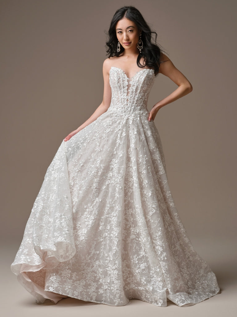 ivory dress with sleeves Champagne Wedding Dress Long Sleeves Ball Gown Ivory Lace Emboridery