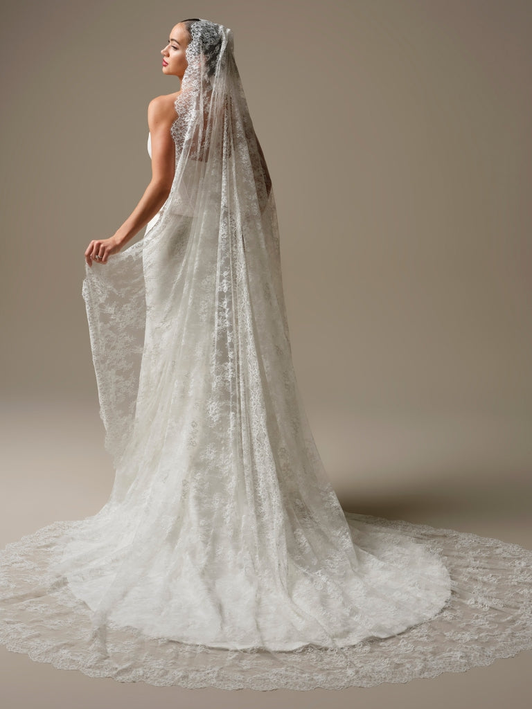 Lassen Veil by Sottero and Midgley