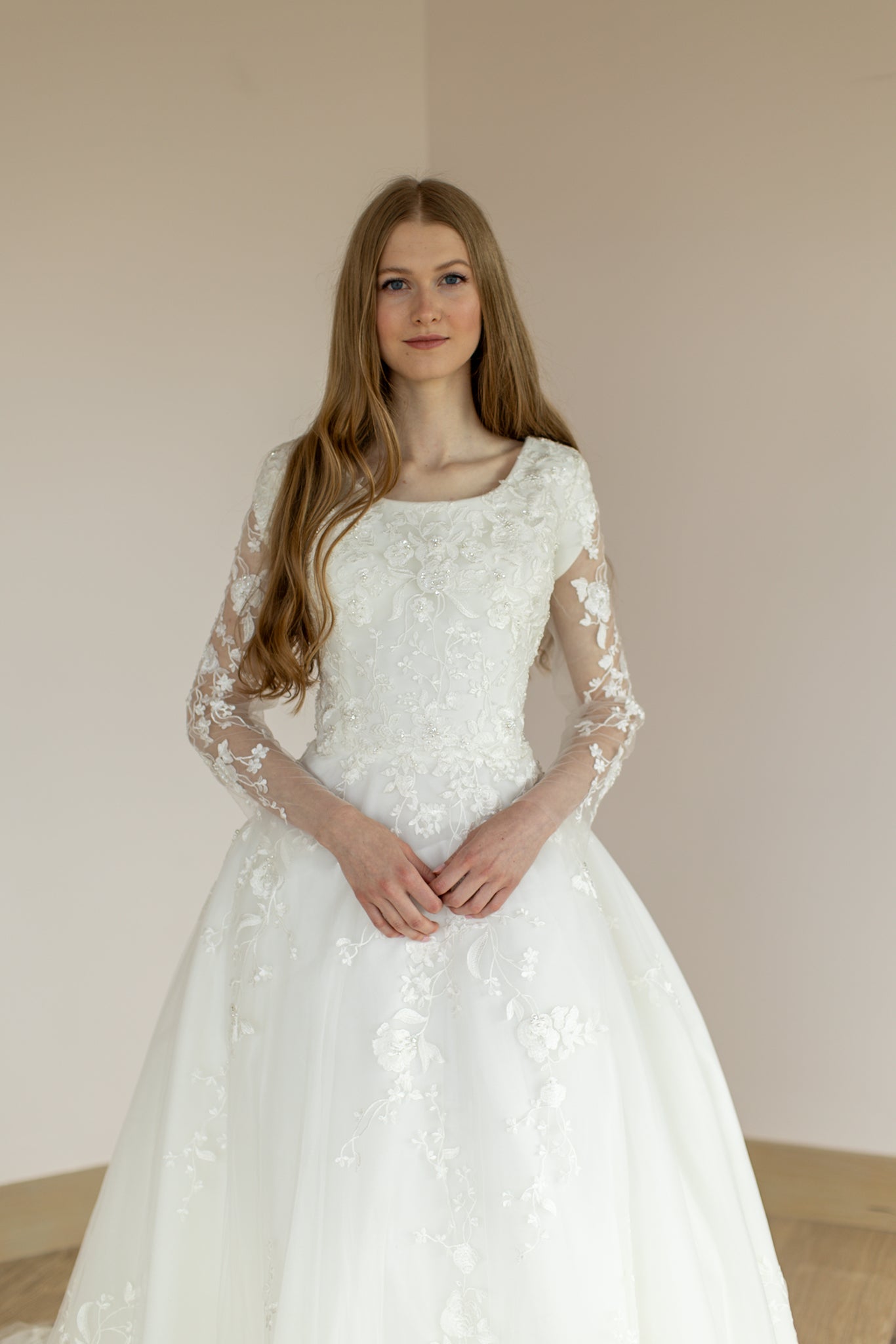 TR22176 by Modest Mon Cheri