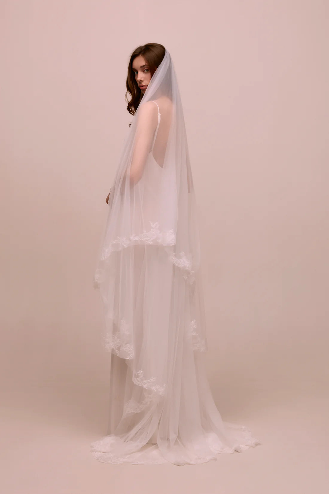 VS26-02 by Heirloom – Bridal Closet