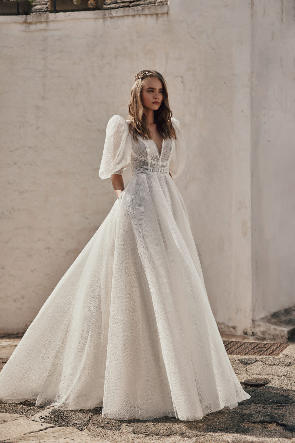 Blossom by Ariamo Boho