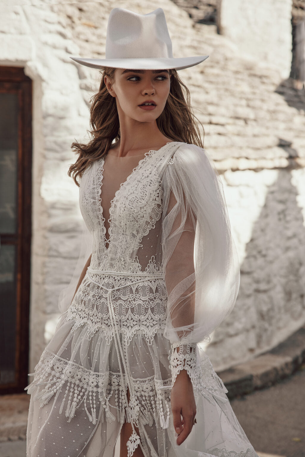white flowy boho dress Godess White Lace Flowy Dress. Love that Boho