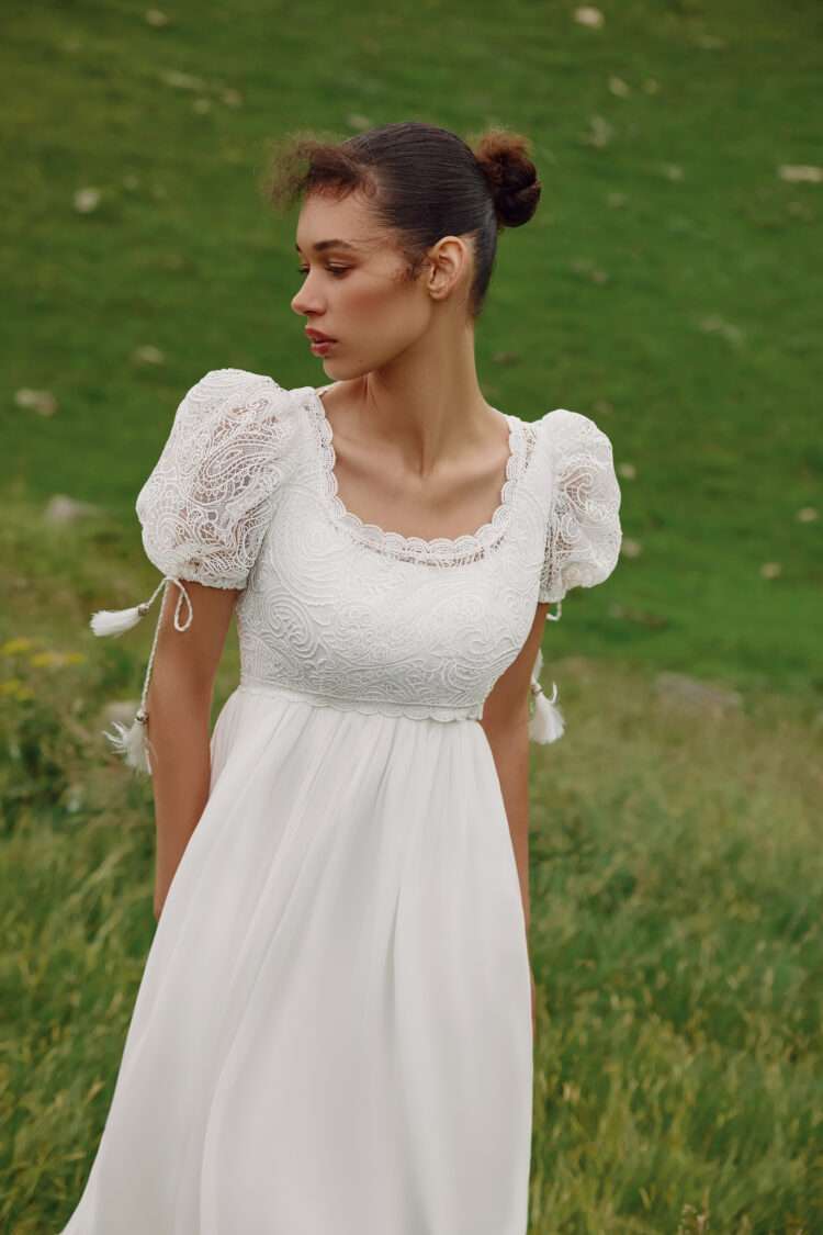 Francesca by Ariamo Boho