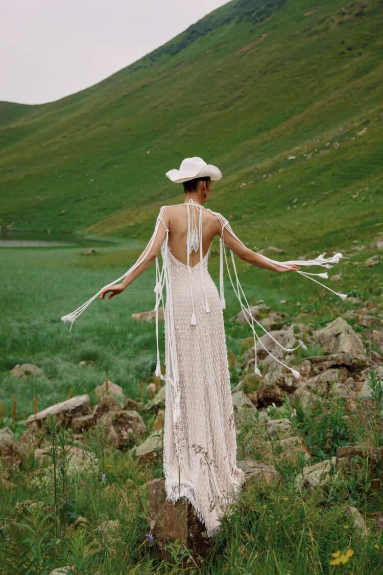 Montaigne by Ariamo Boho