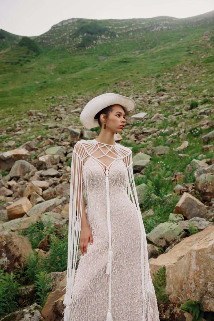 Montaigne by Ariamo Boho