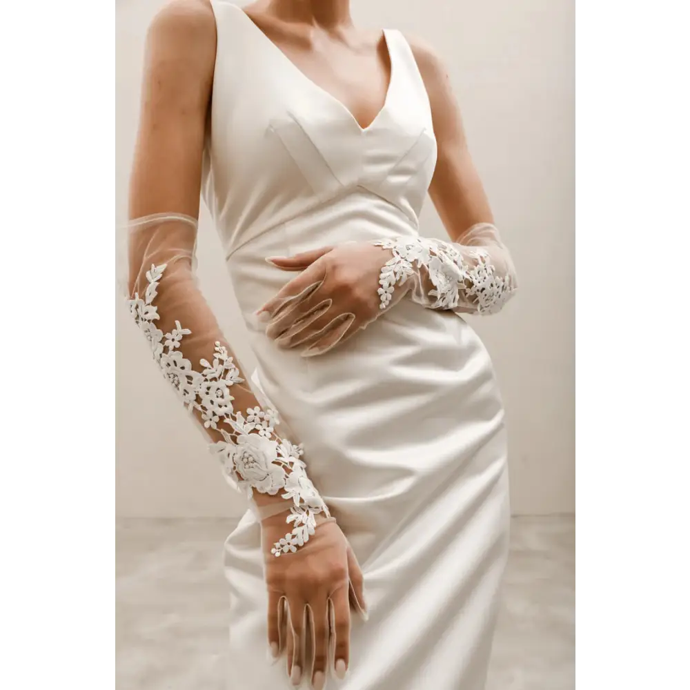 Bridal Gloves Lace G001: Elegant Wedding Style Bridal Gloves Lace G001: Elegant Wedding Style