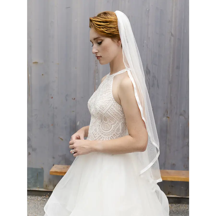 Bridal veil accessories 2025