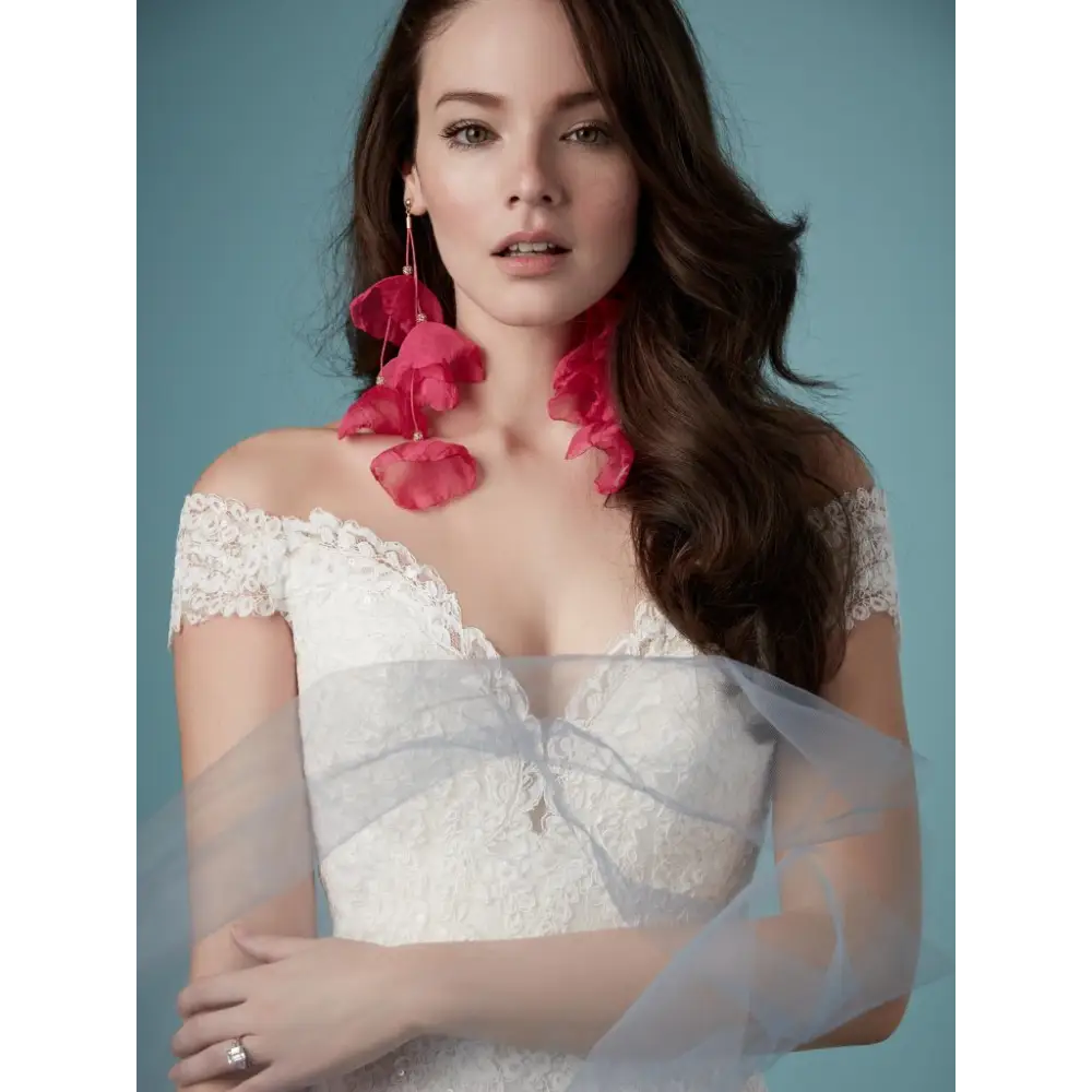 Maeleigh by Maggie Sottero - Sample Sale - Antique Ivory