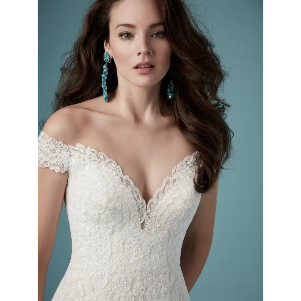 Maeleigh by Maggie Sottero - Sample Sale - Antique Ivory