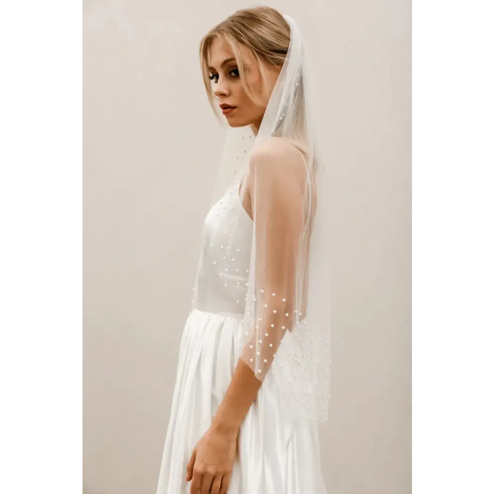 Pearl Border Veil V002