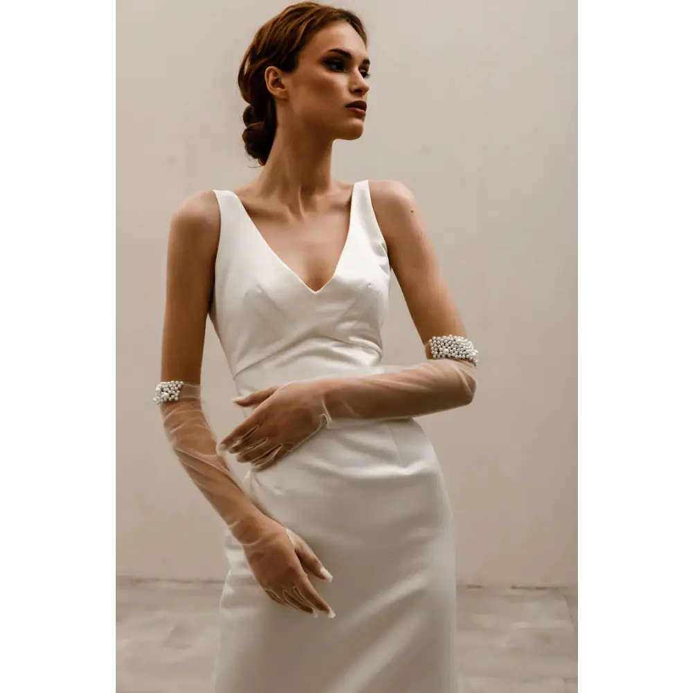 Pearl Cuff Gloves G003