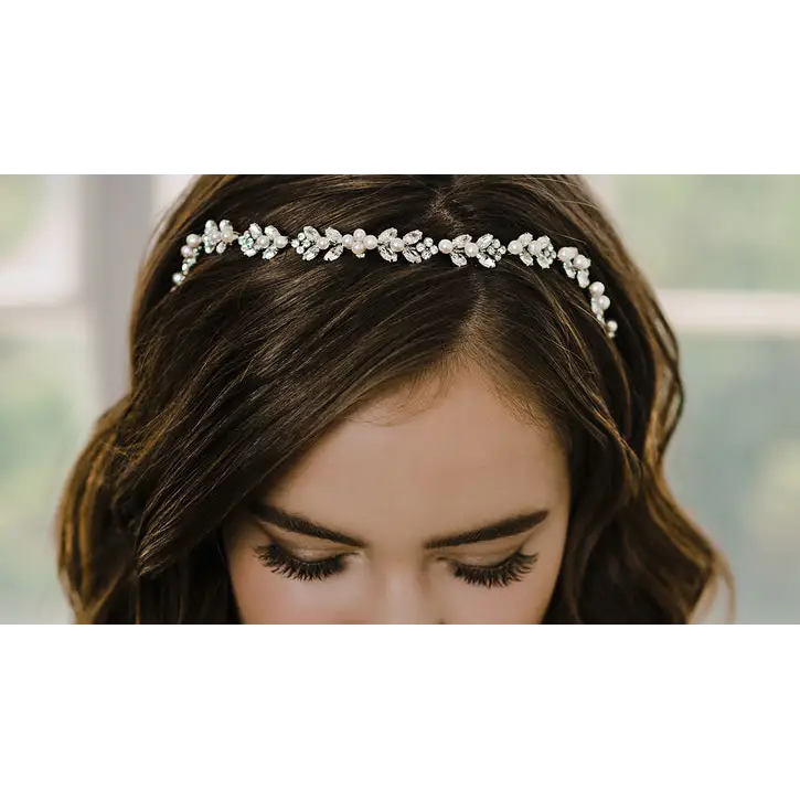 T2102 Tiara - Antique Silver/Ivory/Clear - Accessories
