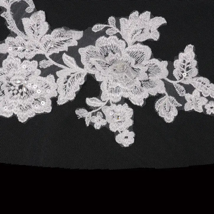 V2095C Veil - Ivory - Accessories