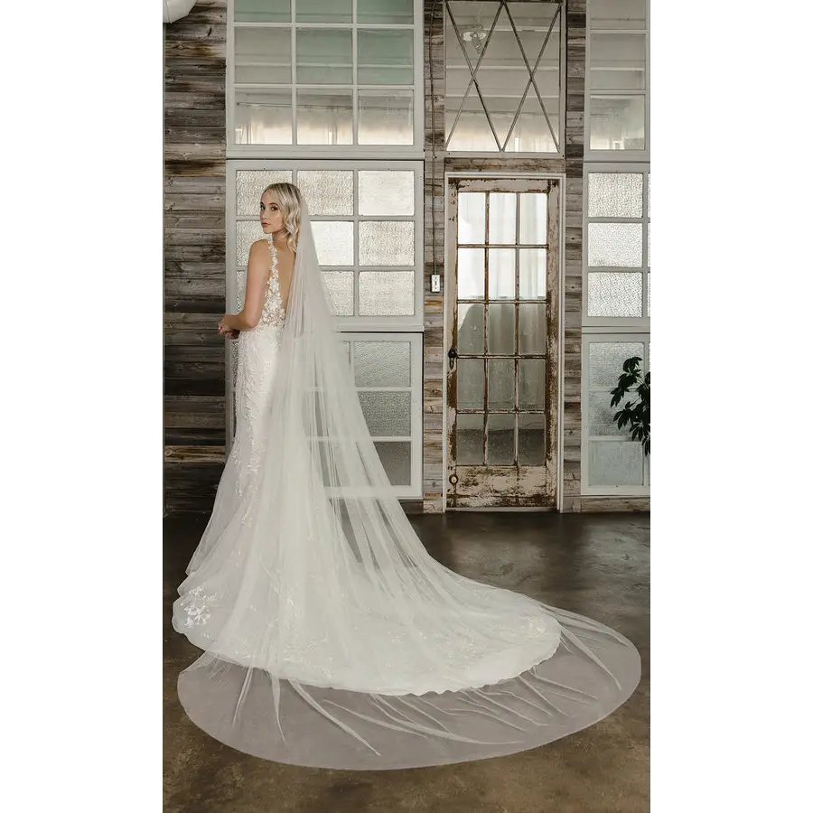 V2103WC Wide Cathedral Veil Bridal Closet V2103WC Wide Cathedral Veil Bridal Closet