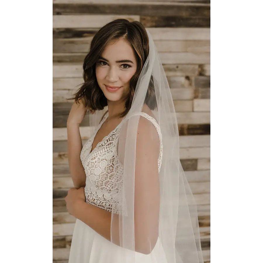 V2198C Cathedral Veil - Ivory - Accessories