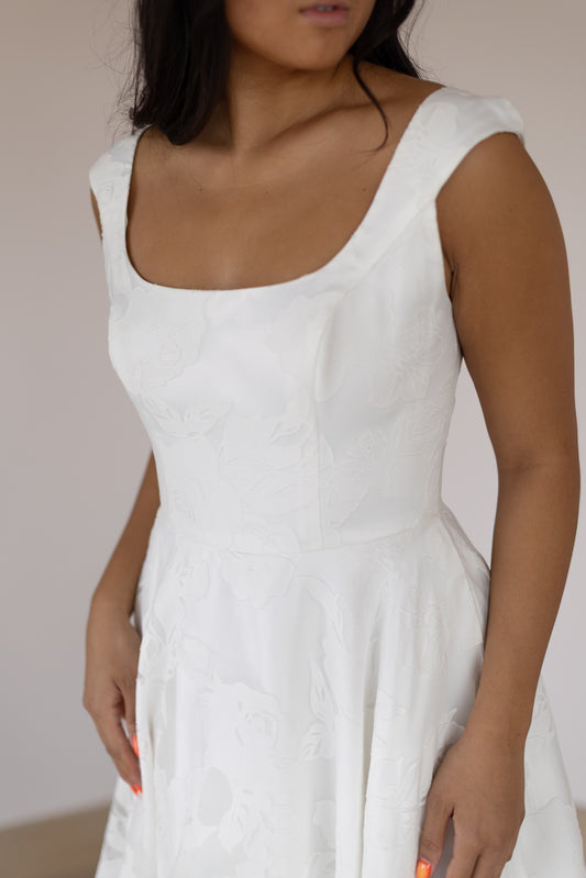 Esme (In stock) by Bridal Closet