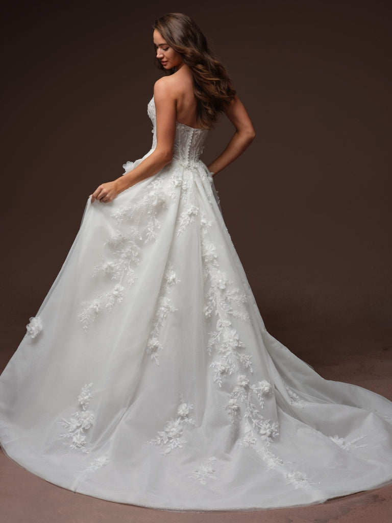 Farn by Maggie Sottero