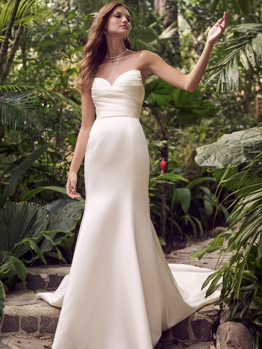 Hilo Marie by Maggie Sottero