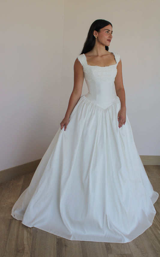 Rhode An by Bridal Closet