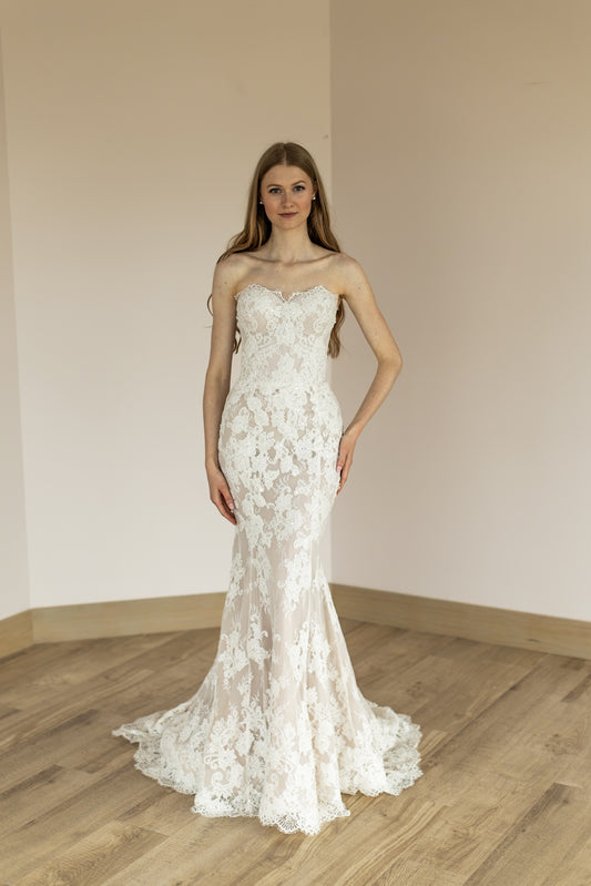 Rosalie by Ariamo