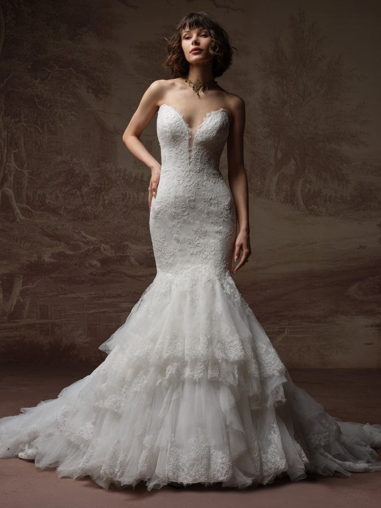 Sauvignon by Sottero & Midgley