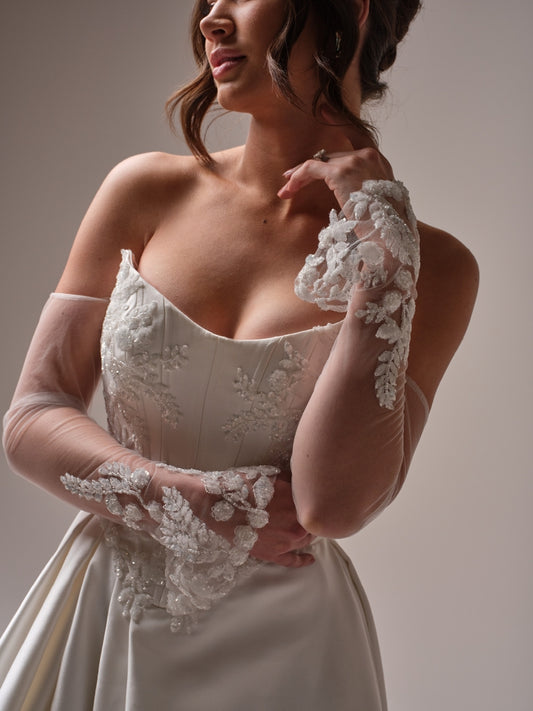 Amadora Sleeves by Sottero and Midgley
