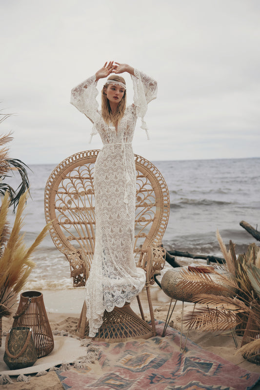 Addicted To You by Ariamo Boho