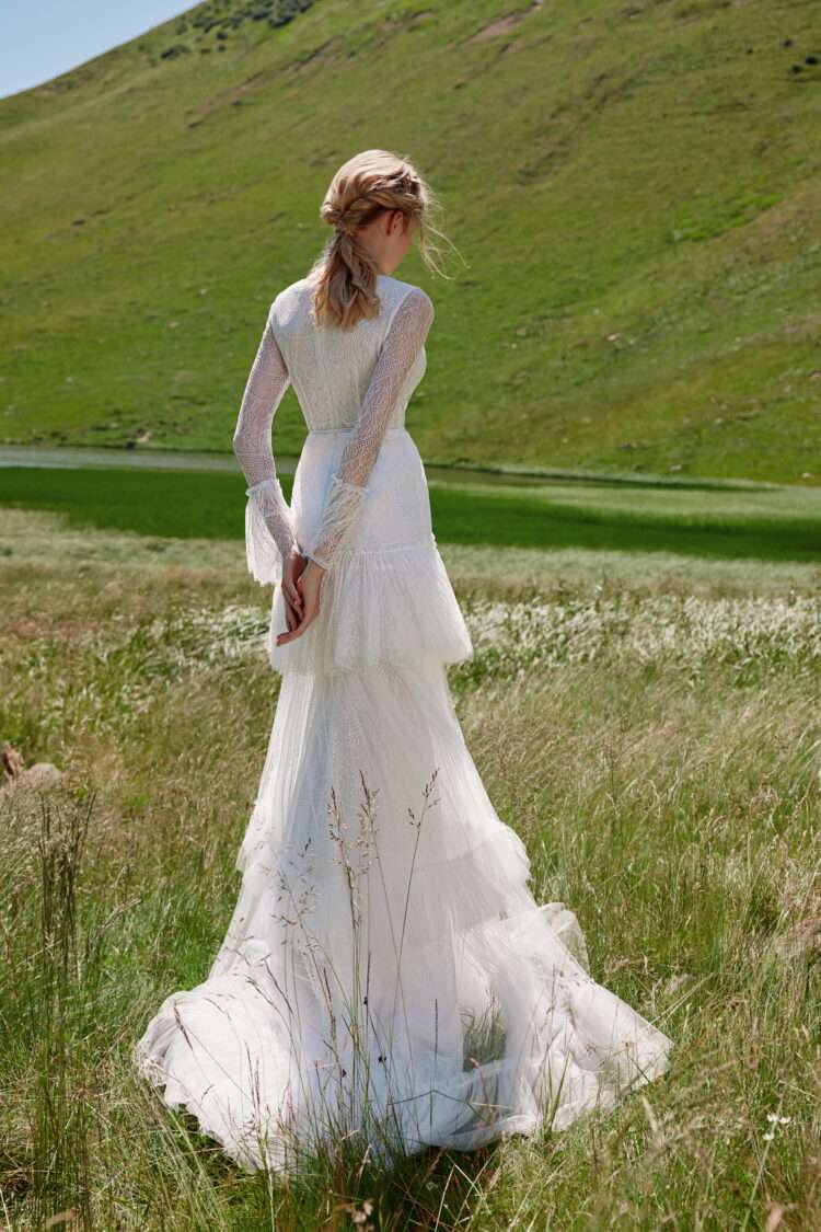 Beatrice by Ariamo Boho