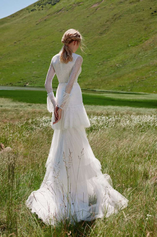Beatrice by Ariamo Boho