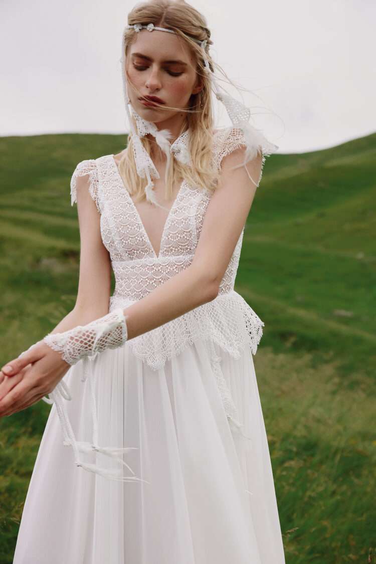 boho romantic wedding dress A-line Romantic Long Sleeve Wedding Dress Boho Lace Bridal Dresses RYU SELINADRESS