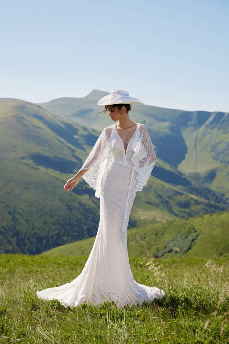 Josephine by Ariamo Boho