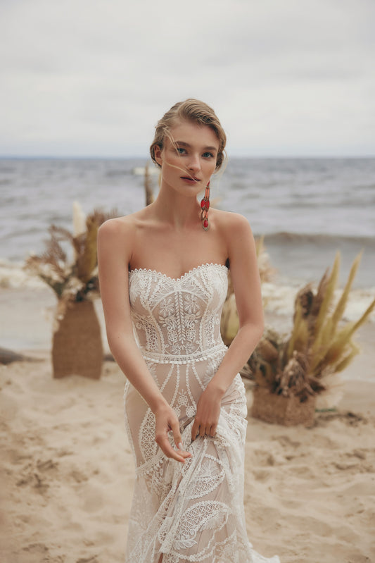 Love Story by Ariamo Boho