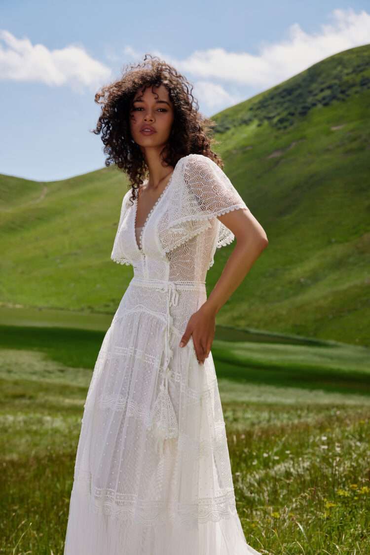 Lucinda by Ariamo Boho