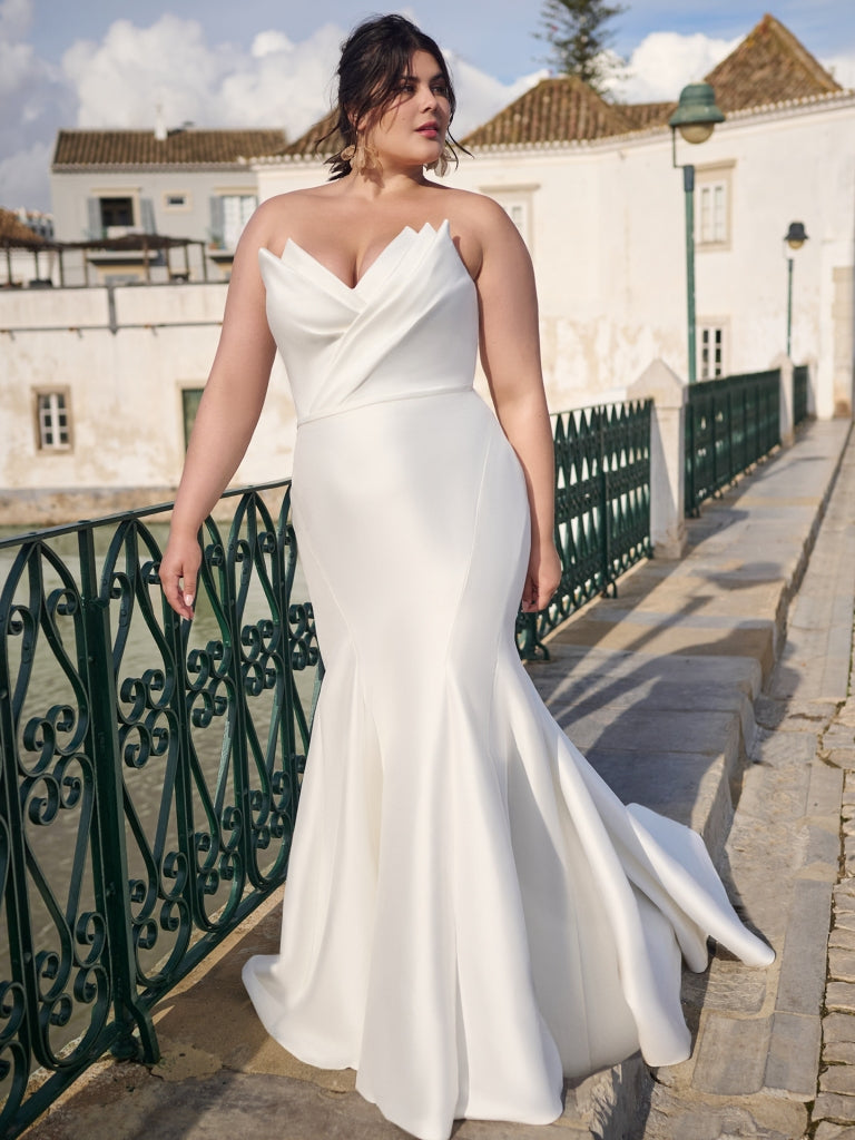 Marilyn Wedding Garter – Classy Bride