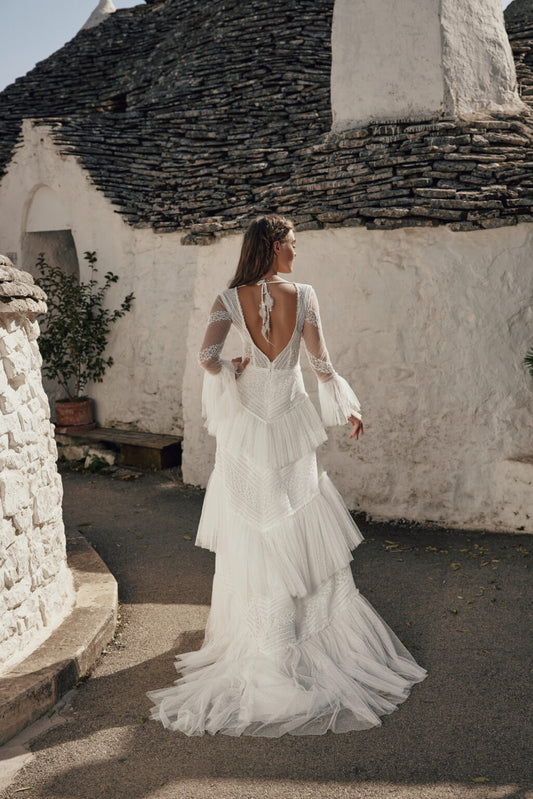 Pearl by Ariamo Boho