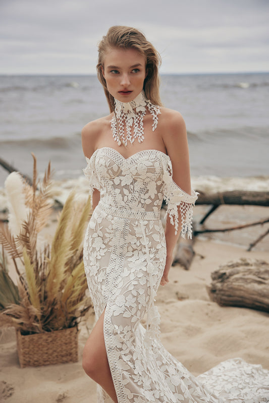 Simply Falling by Ariamo Boho