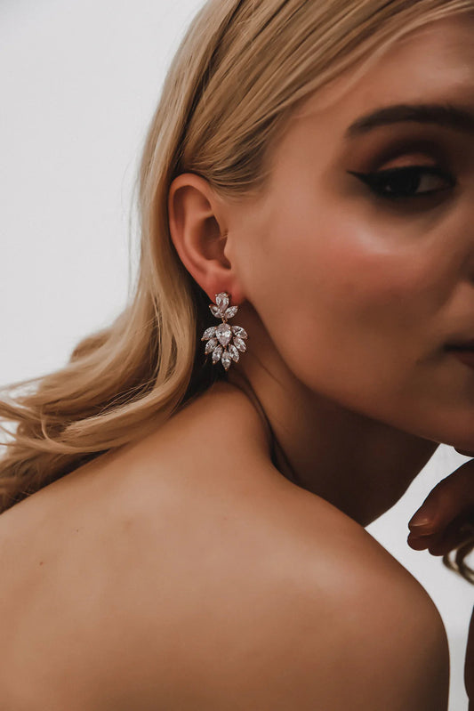 Stella Earrings E051 - Silver - Accessories