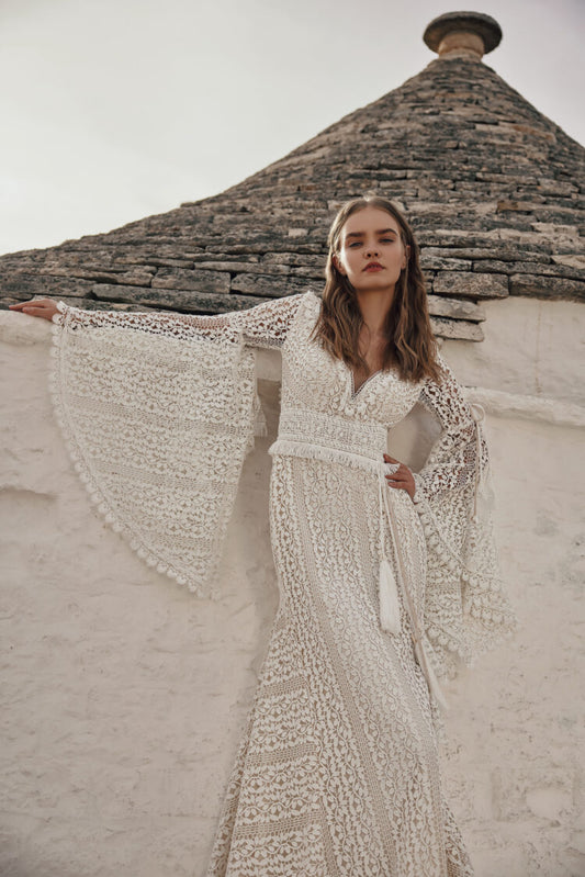 Willow by Ariamo Boho
