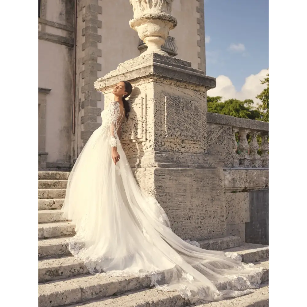 Arta by Sottero & Midgley - Sample Sale - 12 / Ivory / Long