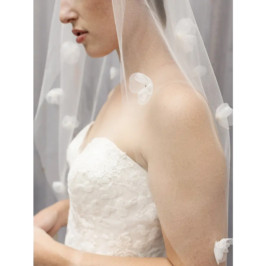 Bridal Veil V2290SF - Accessories