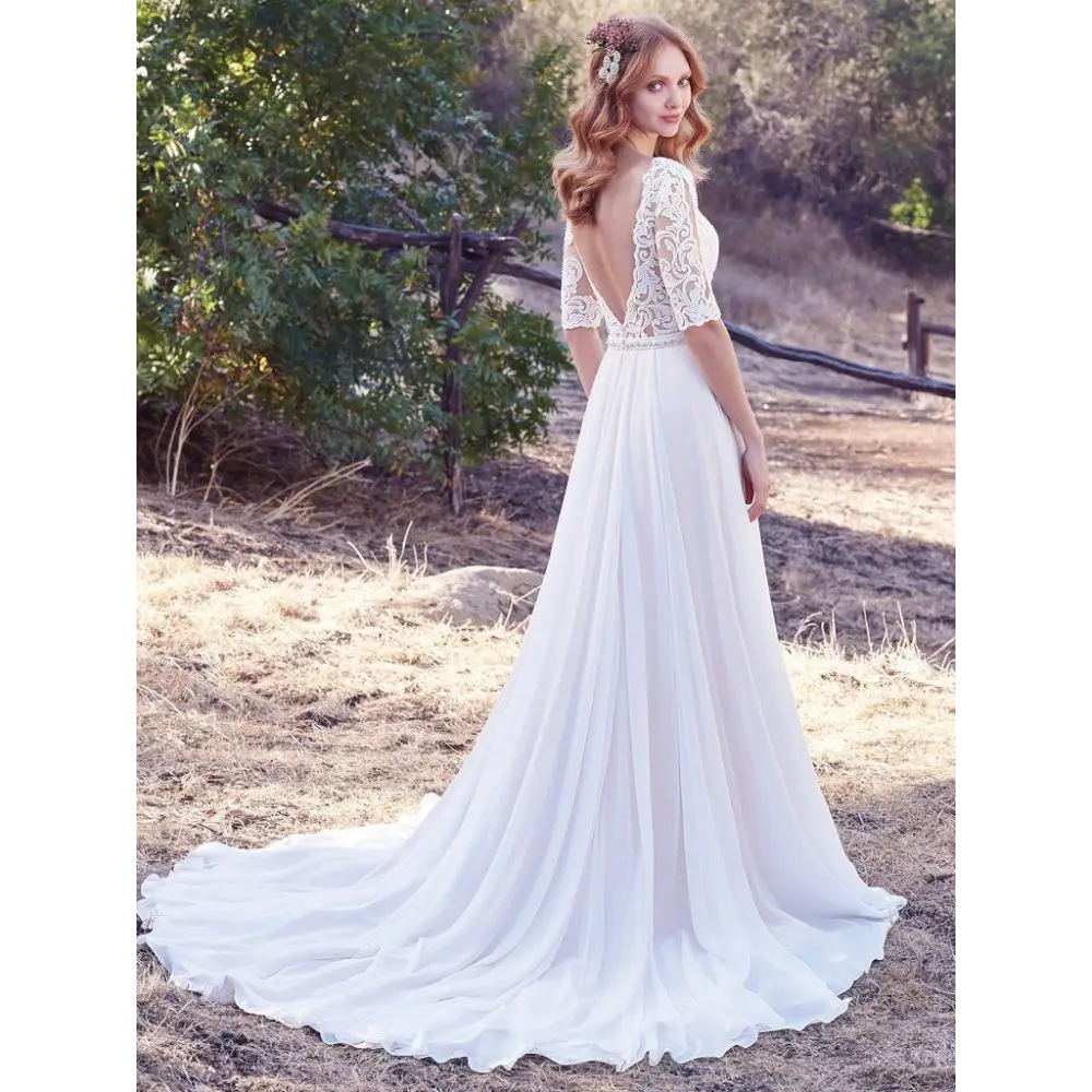 Darcy by Maggie Sottero - Sample Sale - 14 / Ivory - Wedding