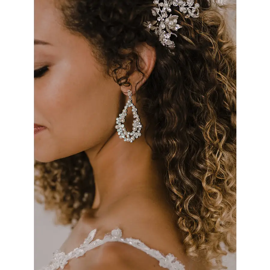 E2159 Bridal Earrings - Silver/Ivory/Clear - Accessories
