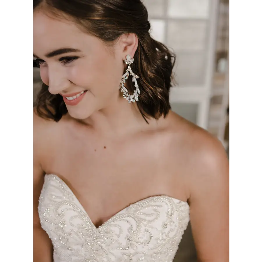 E2163 Bridal Rhinestone Earrings - Silver/Clear/White Opal -