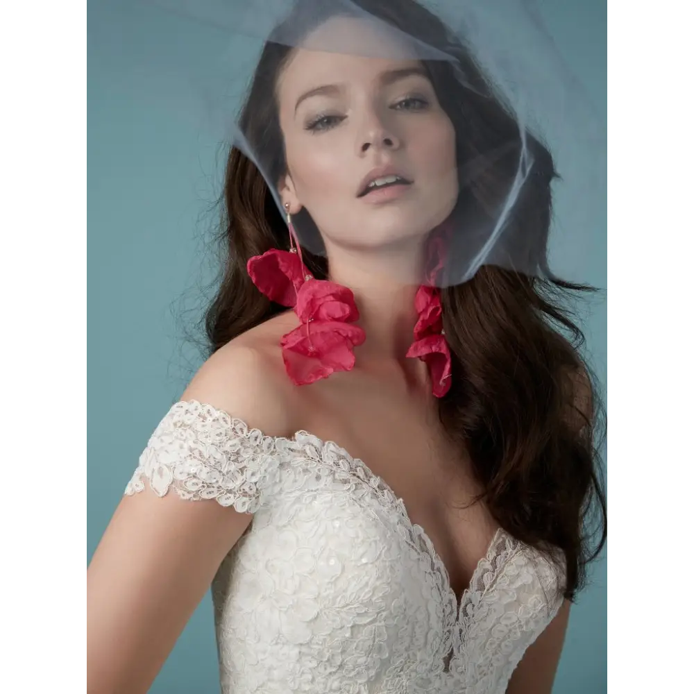 Maeleigh by Maggie Sottero - Sample Sale - Antique Ivory