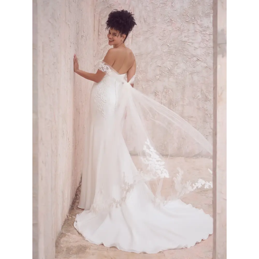Maggie Sottero Byron Detachable Train - Accessories