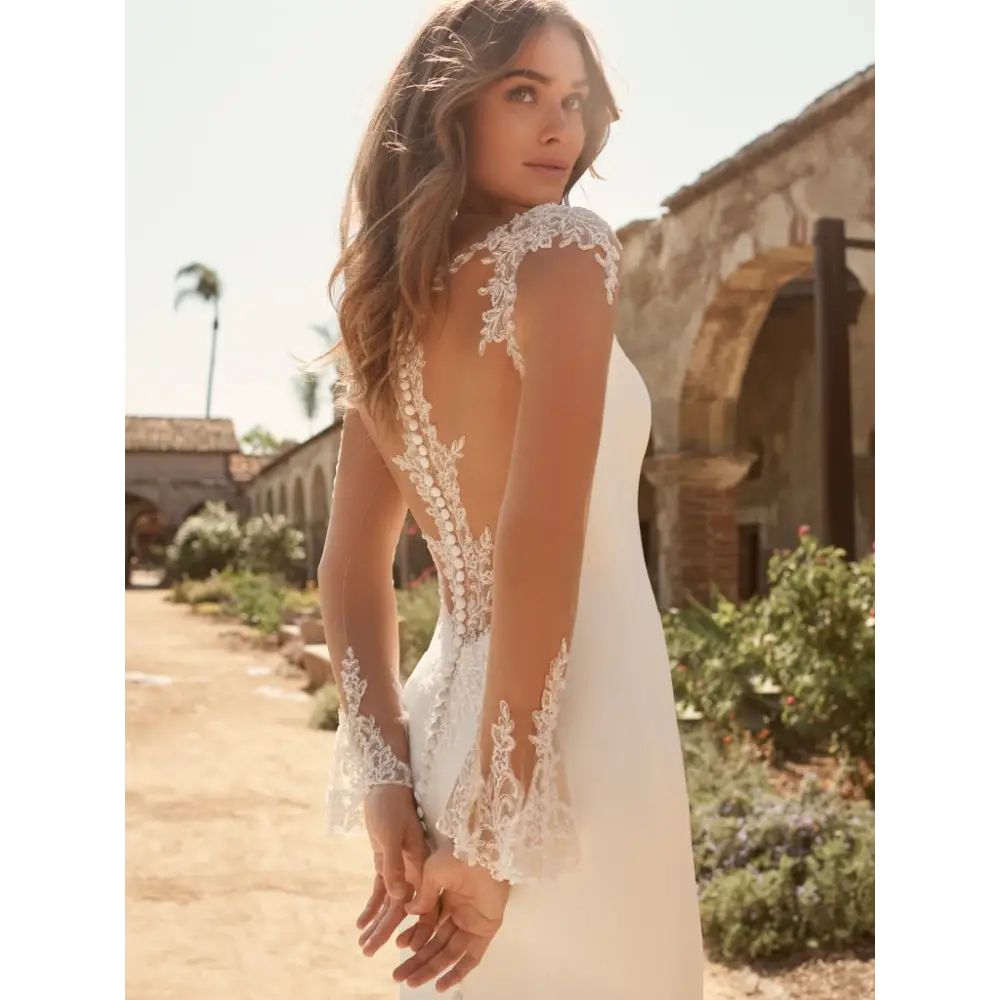 Maggie Sottero Hayes - Ivory (with natural illusion) / Cap