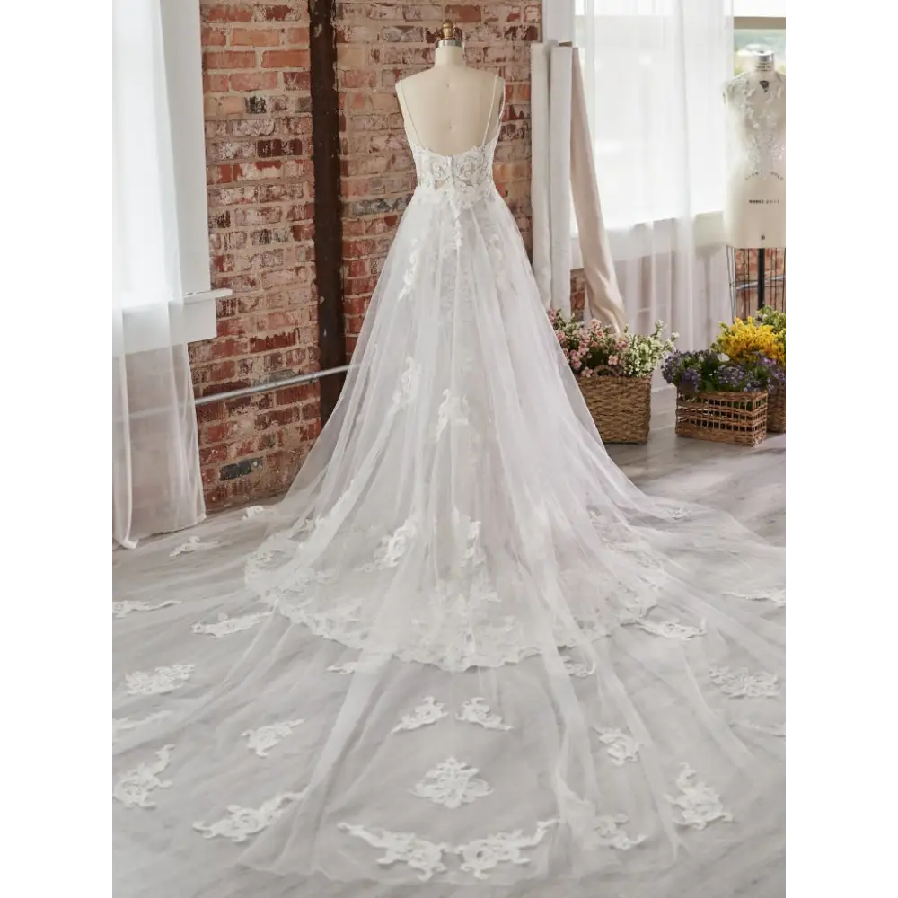 Maggie Sottero Tuscany Detachable Train - Accessories