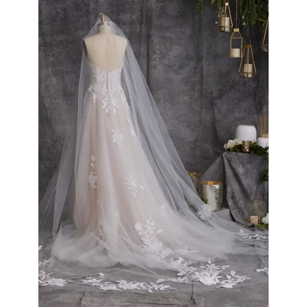 Rebecca Ingram Hattie Veil - Ivory